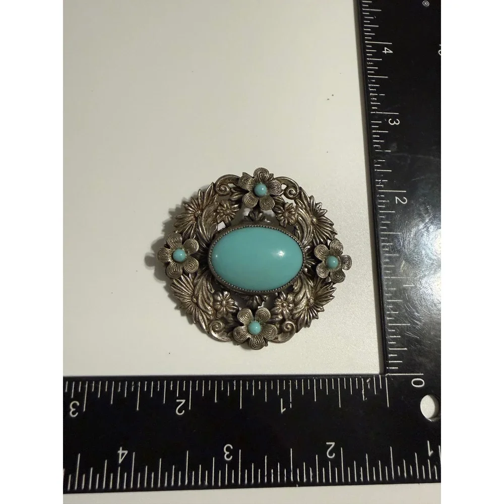 Vintage Silver Tone Faux‎ Turquoise Floral Filigree Round Brooch Pin Statement